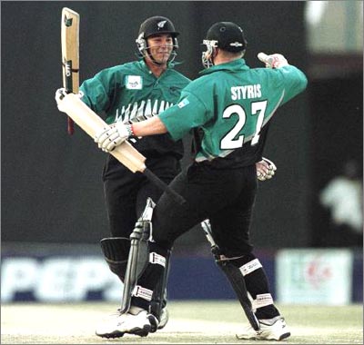 Craig McMillan & Styris rejoice