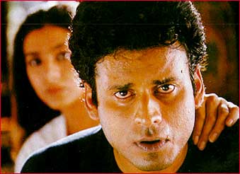 Tabu and Manoj Bajpai in Ghaath