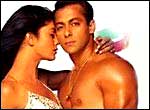 Sushmita Sen and Salman Khan in Tumko Na Bhool Payenge