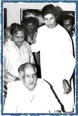 Mulayam Singh Yadav, Dr Harivanshrai Bachchan and Amitabh