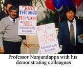 Professor G. Nanjundappa with his demonstrating
colleagues